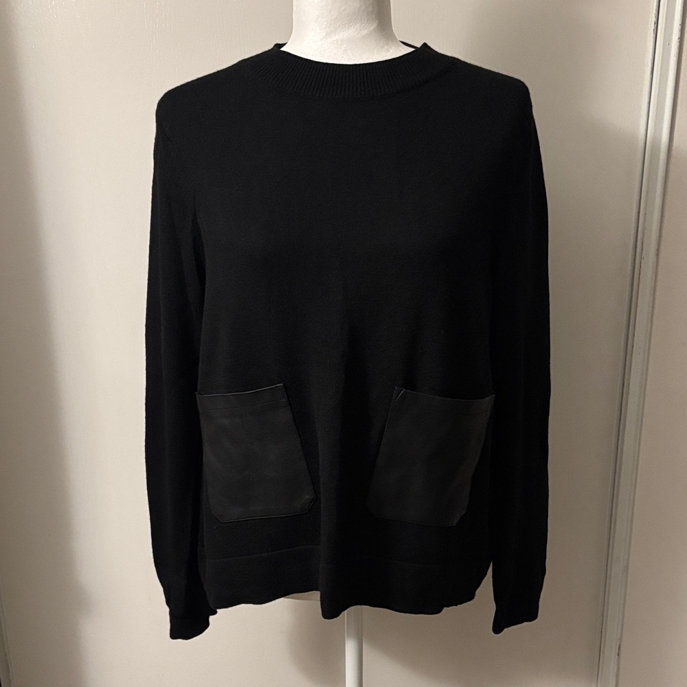 Banana Republic Black Crewneck Sweater with Pockets